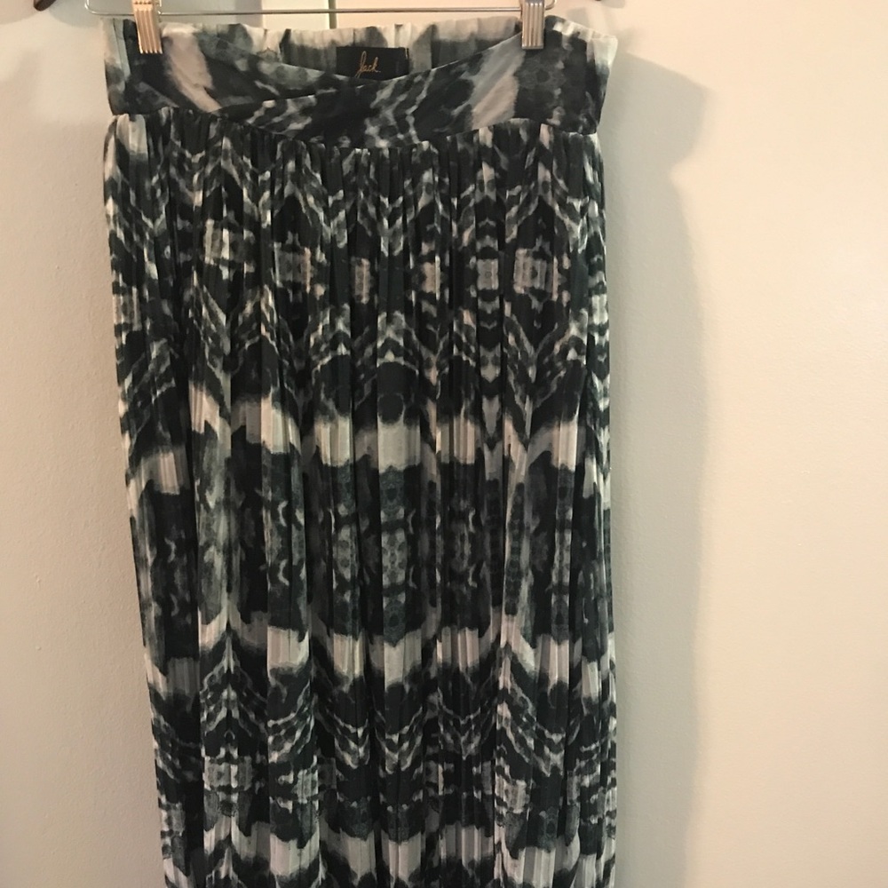 Nordstrom maxi skirt! Size small. Worn once